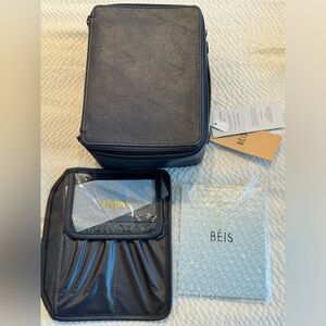 Beis The Cosmetics Bag - NWT Navy